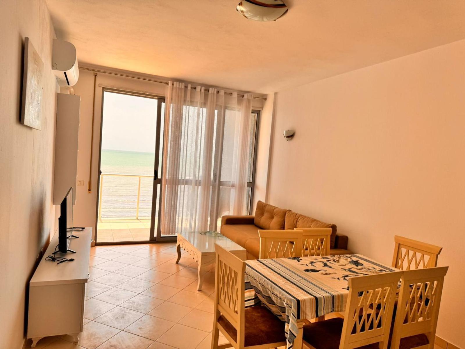 Holiday Apartments 5 Dıraç Dış mekan fotoğraf