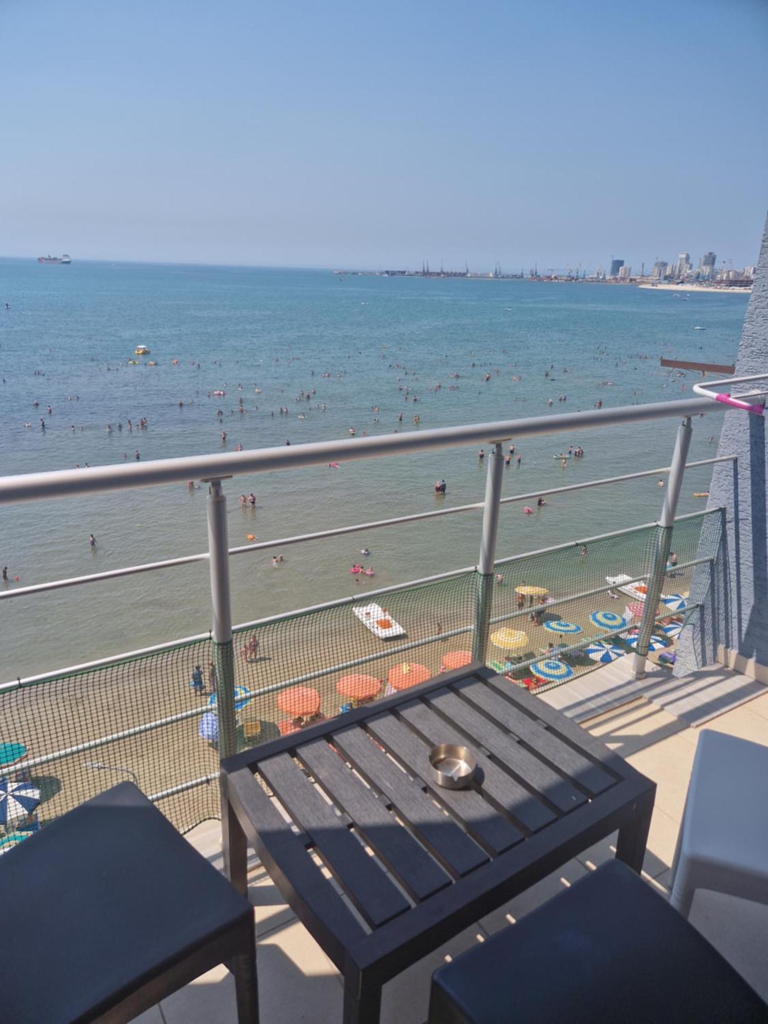 Holiday Apartments 5 Dıraç Dış mekan fotoğraf